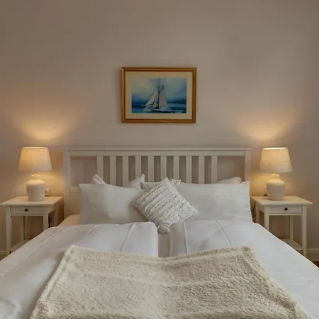 Apartment Johanna App 1- Mit Zwei Balkonen & Garten - Nur Wenige Schritte Vom *