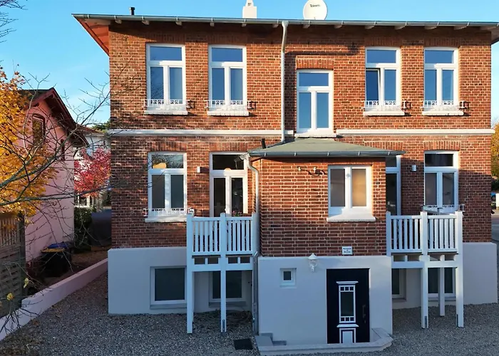 Apartment Johanna App 1- Mit Zwei Balkonen & Garten - Nur Wenige Schritte Vom Timmendorfer Strand