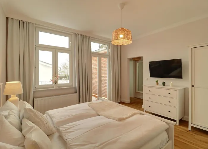 Johanna App 1- Mit Zwei Balkonen & Garten - Nur Wenige Schritte Vom *