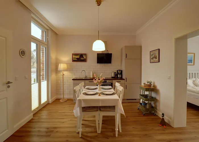 Διαμέρισμα Johanna App 1- Mit Zwei Balkonen & Garten - Nur Wenige Schritte Vom