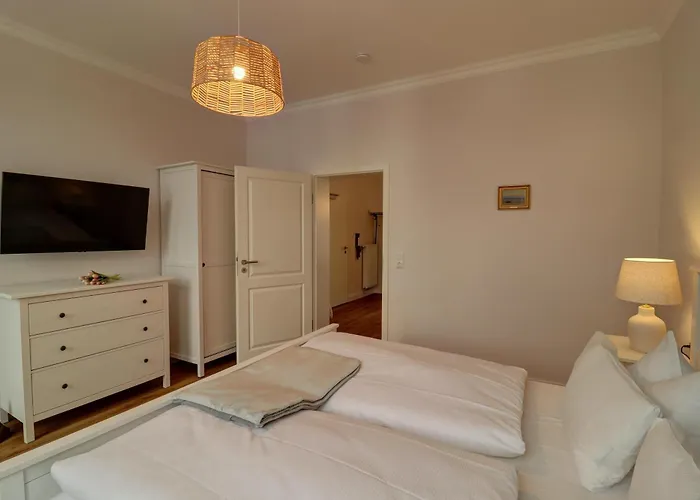 Johanna App 1- Mit Zwei Balkonen & Garten - Nur Wenige Schritte Vom Apartment Timmendorfer Strand