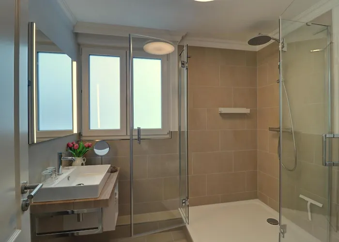 Διαμέρισμα Johanna App 1- Mit Zwei Balkonen & Garten - Nur Wenige Schritte Vom *